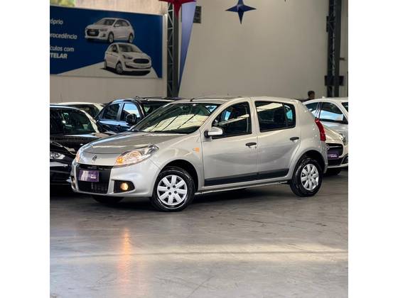 RENAULT SANDERO 1.0 EXPRESSION 16V FLEX 4P MANUAL
